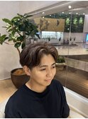 メンズカラーブラウンセンターパートニュアンスパーマ