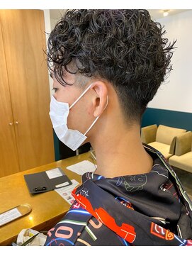 ビオルネ(VIE.ORNER) メンズぐりぐりパーマ