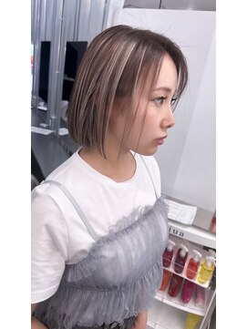 キング 枚方店(K!ng) 縮毛矯正髪質改善ハイライトレイヤーカット枚方美容室エクステ