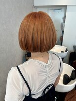 クエ(QUE) オレンジカラー/ボブカット/夏カラー
