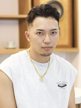 ポリッシュマン コウベ(POLISHMAN.KOBE) シチサンパート / スキンフェード / ポリッシュマン