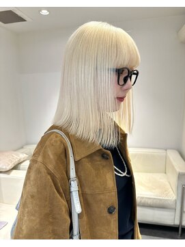 ベレーザ 渋谷(BELEZA) 17147抜きっぱなしブロンドボブレイヤーカット金髪シャギーボブ