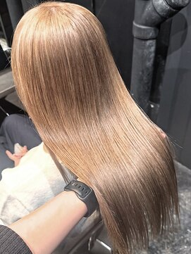 エノア 東京(ENORE) ミルクティベージュ/ブリーチ/ダブルカラー