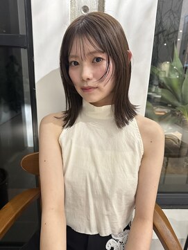 ニュア(neua) ブラウンベージュ/奈良/橿原神宮前