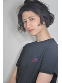 短めのボブスタイル