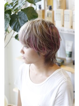 リラ ヘア サロン(rela hair salon) ホワイト×ピンクのヌーディーカラー