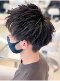 黒髪 メンズ ツーブロック