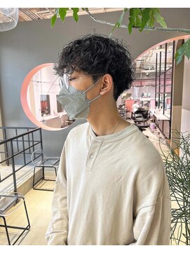 イル(il) 【刈谷　安城　知立】  波巻きツイストスパイラルパーマ