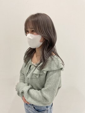 ハイブ 金沢(Hive) ハイトーンカラー10代20代フェミニンロングニュアンスカラー