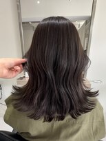ヨロ 小岩(YOLO) レイヤーカットハイライトショートヘアイルミナカラーオージュア