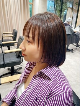 ゼスト 三鷹店(ZEST) ホワイトブラウンカラー　三鷹/三鷹駅