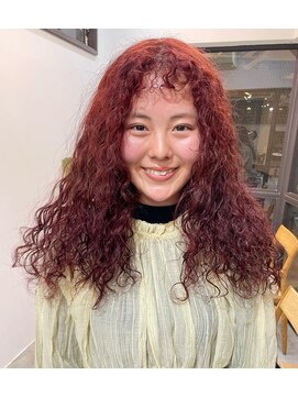 ナループロアオハナ(Nalu pu loa ohana) ブリーチなし/赤毛/ハードパーマ/細かめハードパーマ/海外風ヘア