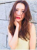 くびレイヤー小顔フェミニンロング
