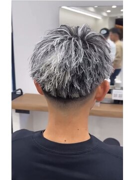 ルースト 京都河原町店(ROOST) ツイスト×白メッシュ×マッシュ