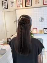 ヘアー アレス(hair ales)&nbsp;カチモリ ハーフアップ 編みおろし