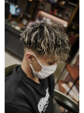 スパイラルパーマ