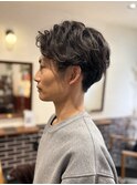 メンズセンター分けシャドウパーマ