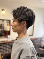 ヴィント(Vint.) メンズセンター分けシャドウパーマ