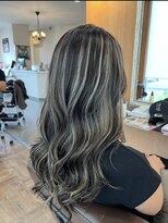 ラッシュヘアエン(Rush hair en)&nbsp;ハイライト