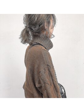 ガーランドウメダ(Garland umeda) シアーベージュ×ミディアム