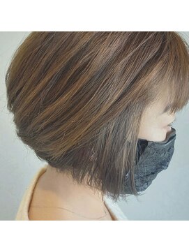 ヴァンカウンシル 伊那(VAN COUNCIL) フワッとボブとスモーキーカラー☆