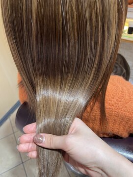 ネオリーブ チッタ 阿佐ヶ谷店(Neolive citta) 髪質改善(コユキ)