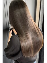 スタッフ全員が特化型美容師