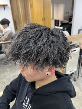 エルオム(EL.HOMME) 【TAKASHI】ケアクリームソフトツイストスパイラル