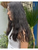 キキ(kiki)&nbsp;【sae】地毛風透けcolor×くるくるパーマ☆