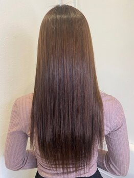 ヘアスタジオ マテリアル 中央駅店(hair studio Material)の写真/Material中央駅の"髪質改善"縮毛矯正なら乾かすだけでまとまる自然なストレートに!忙しい朝もお手入れ簡単!