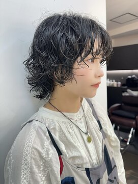 ヴェイン 渋谷(vain) メンズライク顔まわりレイヤーボブパーマウルフブルーブラック