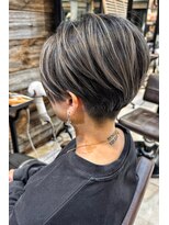 トルネード(TORNADO)&nbsp;ツーブロックハイライトショート　n2.2