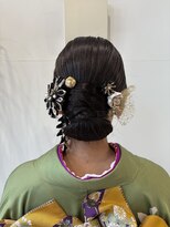 牛若丸ジャパン(Japan)&nbsp;2025 成人式ヘア / 大人タイトシニヨン