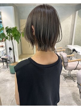 ナナローネス(nana loness) レイヤーボブ　ボブ　レイヤーカット ミディアムボブ　レイヤー