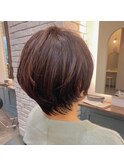 くせ毛を活かしたショートカット／脱縮毛矯正/脱白髪染め