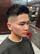 フォーコーナーズカットショップスリーセント 栄(FourCornersCutShop 3/cent)&nbsp;フェザーアップ/スキンフェード/フェードカット