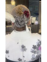 アース オーセンティック 新浦安店(EARTH Authentic)&nbsp;ヘアアレンジ