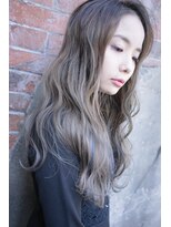 ヴィークス ヘア(vicus hair)&nbsp;グレージュ ハイライト.バレイヤージュ　by 田渕 英和