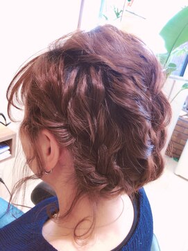 アウラニヘアーリゾート(AULANI Hair Resort) アレンジヘア[日野/日野駅/豊田/八王子/立川]