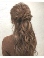 クラン ヘアーアンドスタジオ(CLAN hair & studio) ☆ハーフアップ☆