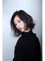 オンザ(ONTHE)&nbsp;ダークカラー派にオススメ！ウエットウエーブボブ