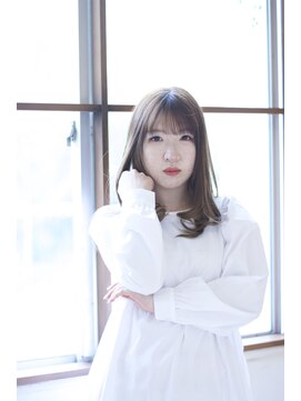 ヘアールーム アーチェ(arche) 軽さのあるミディアムスタイル