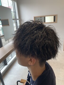 シアター 前橋(theater) 緩めのツイストパーマ