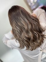 アイズ 本厚木(AIZU)&nbsp;ラテミルクティー/グラデーション/グレージュ