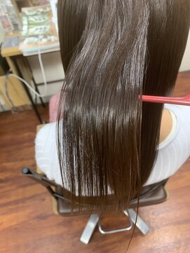 リアナ(RIANA) ベージュ