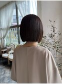 前下がりクールボブ