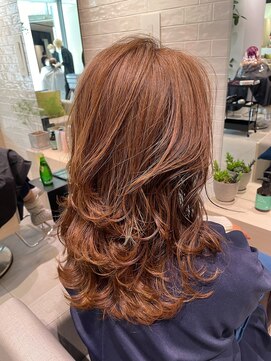 ステア ケース(stair case) 【NATASHA】銀座レイヤーカット/20代/30代/40代/50代