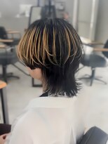 アンバランスオオサカ(UNBALANCE OSAKA)&nbsp;★ウルフカット/抜きっぱなし/ハイライト/くびれヘア【JUNYA】