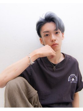 メノン(Menon) 大人センターパート　スパイキーショート