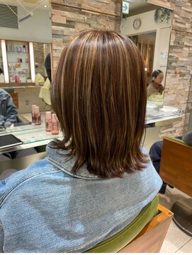 コム(com by neolive) たっぷりハイライトカラー☆